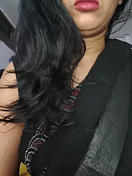 Taara1 live cam on StripChat