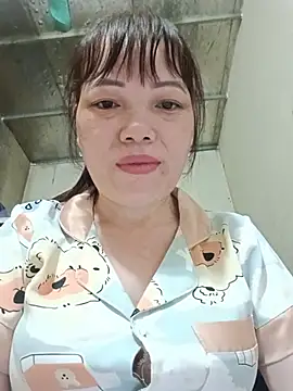 Sana-vn live cam on StripChat