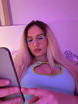 mollyxxx live webcam