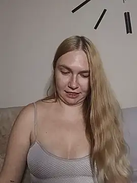 KisaVixen live cam on StripChat
