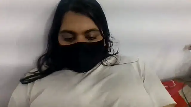 Ritu_Raj0 live webcam