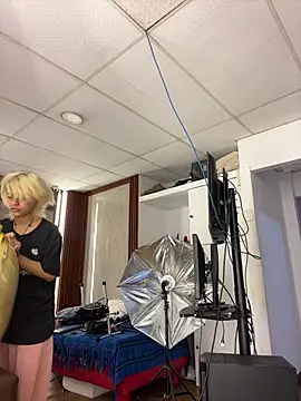 eva_feller69 (F young) - torso show🔥🍆