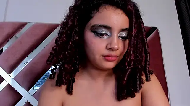Dahlia_rossee webcam
