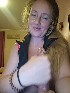 victoriamiami (F milf) - ANAL