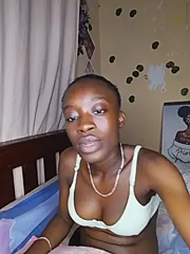 Nadama live cam on StripChat