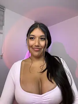 SharaRous live cam on StripChat