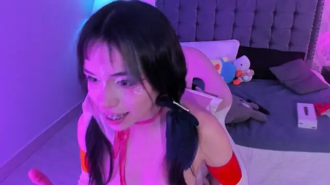 kitticam (F teen) - Ride toy slow 🍑🔥
