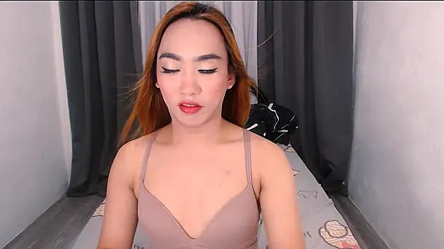 DisneyCumForYou live webcam