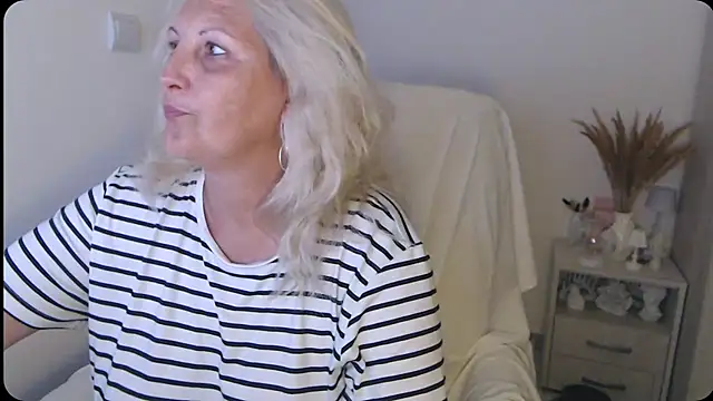 Divineblond