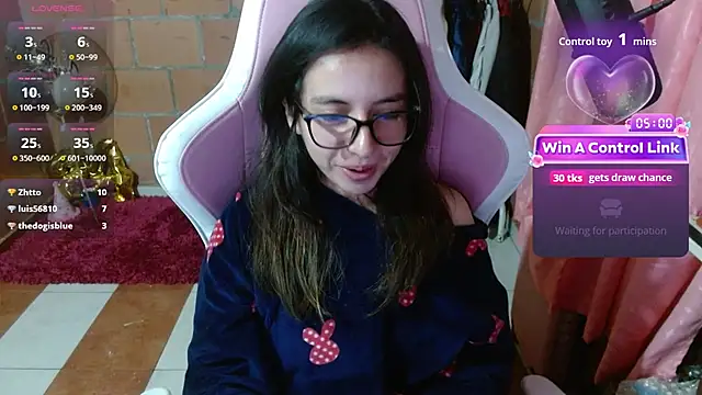 Maggie_Fox3 live cam on StripChat