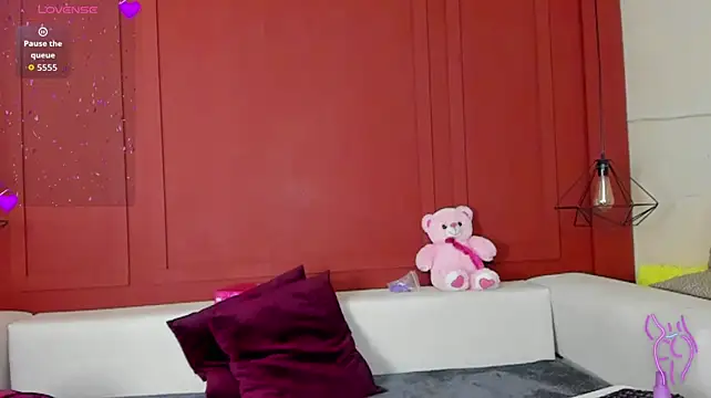 ZamanthaJhones live cam on StripChat