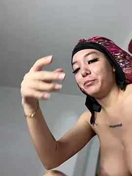 alaia_princess live sex cam
