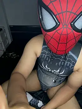 zayn_71 (M young) - Try fisting for the first time