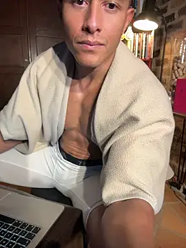 Jean_Prime live cam on StripChat