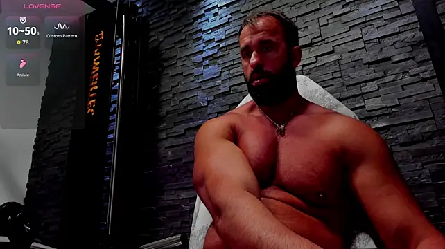 david_big_daddy (Ask my age) - CLouds ORGASM