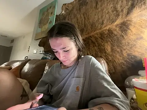 ash10alex (F teen) - clit sucker until i cum