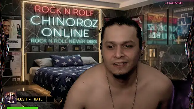 chino_roz live cam on StripChat