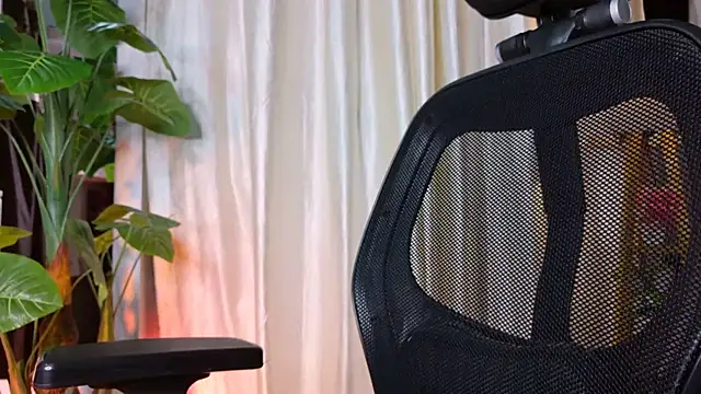 kiara_1122 (F teen) - saree off with 5 min control