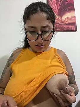 croftsmila live cam on StripChat