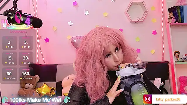 Kitty_Parker live cam on StripChat