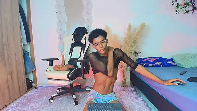 IamAndrey live cam on StripChat