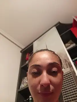 gatacantabra live cam on StripChat