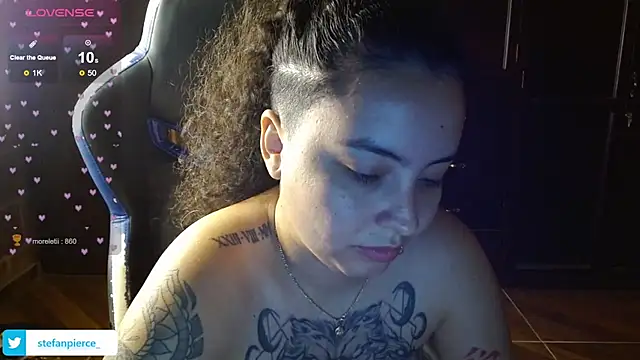 jaydensalvatore_ live cam on StripChat