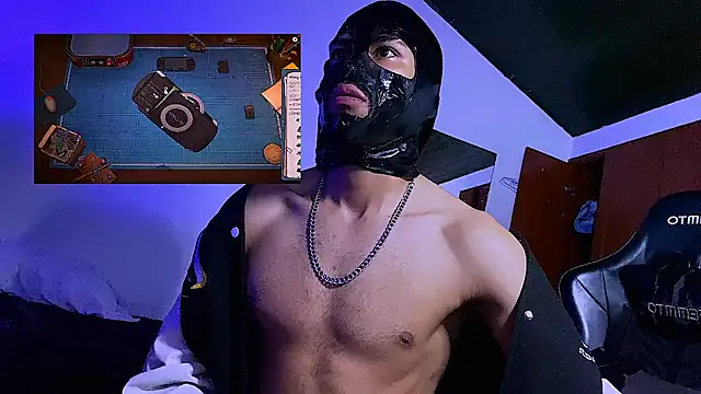 Lucius_Noal live cam on StripChat