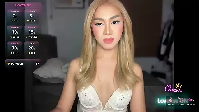 Allmightymariax live cam on StripChat