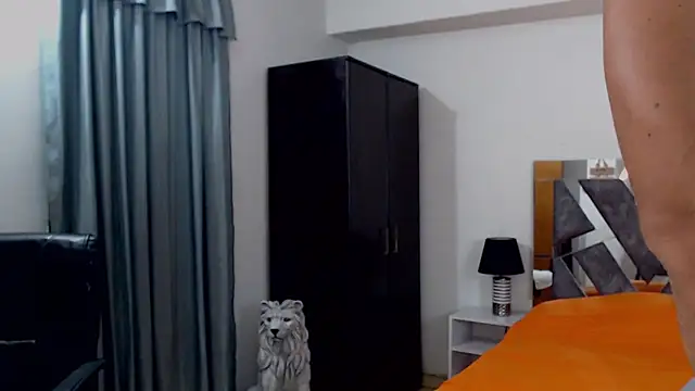 frank_heaven01 (Ask my age) - Cum Show
