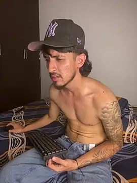 kriss_edwards (M twink) - big cum