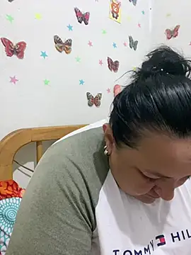 tuputitagorda (G milf) - Me masturbo bien rico hasta correrme