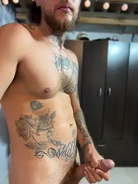 raymon616 live cam on StripChat