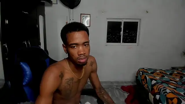 Kofi_exotic_2 live cam on StripChat