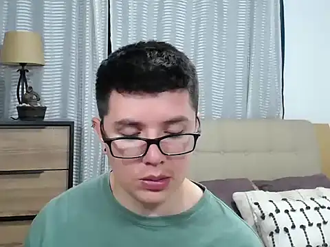 BlackFoXXX69 live cam on StripChat