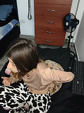 kratosafroditacs (G young) - afrodita masturbate 😈