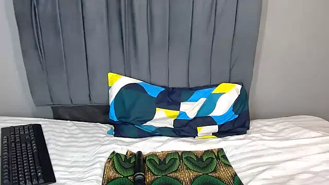 ChubbyBuddyxXx webcam