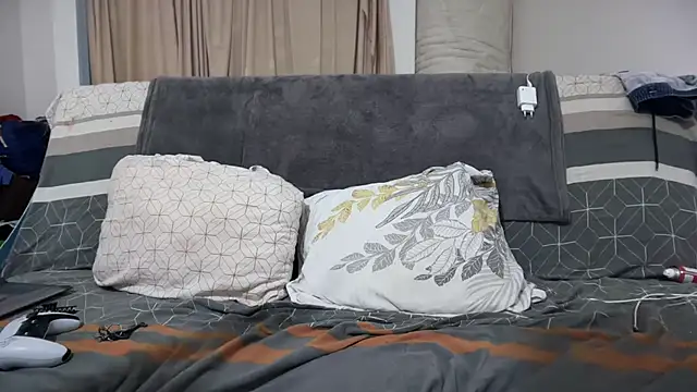 neila_sexygirl (G young) - SHOW GRATUIT +SNAP