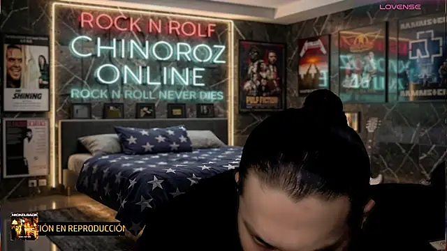 chino_roz live cam on StripChat