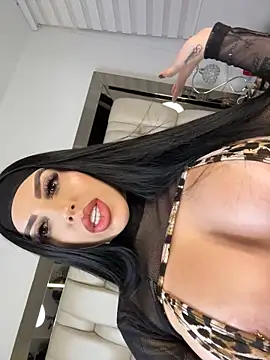 ALISSON_FOXXX1