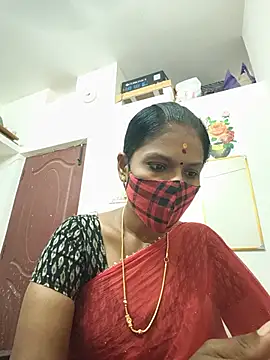 Tamil_Yalini12 live cam on StripChat