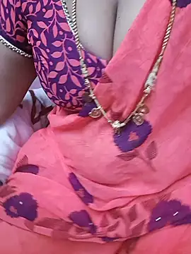 tamil_ammani (F milf) - Boobs show😜😜😝🥰🔥🔥🔥