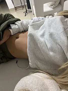 mia_rosee1 (F young) - Show naked😋😋