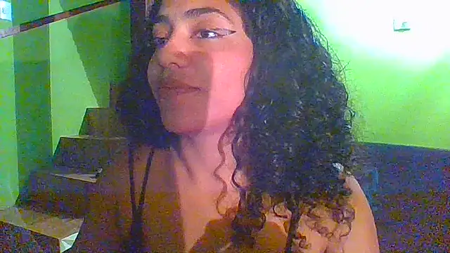 savanahottie (F young) - naked- peladinha