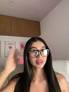 maddy_bronw_