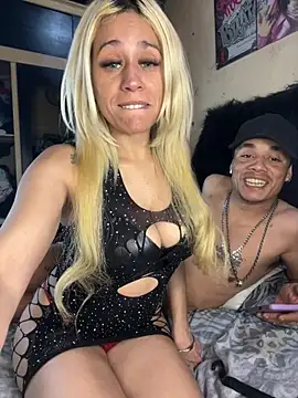 caritocandiaxx live sex cam
