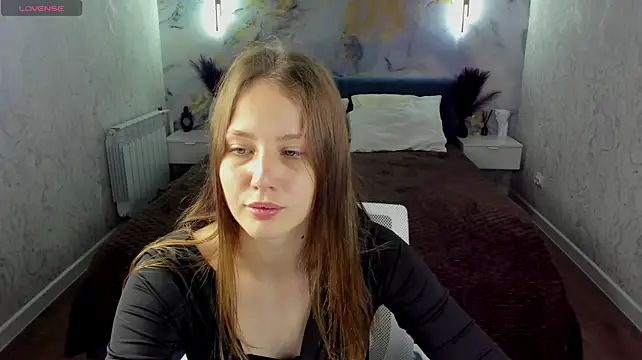 Vanessa_Sinclairr снимок онлайн-комнаты на Stripchat