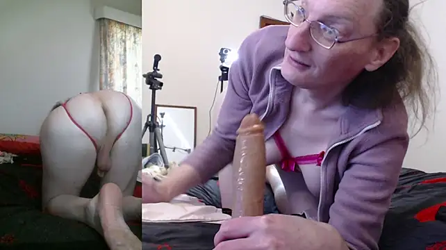 CDAdalyn live cam on StripChat