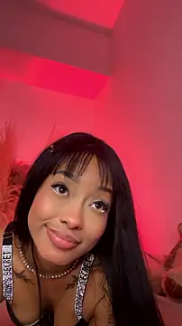 ItsBellaPorch live cam on StripChat