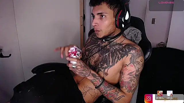 nathan_aress6666 live cam on StripChat